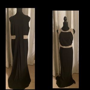 Black gown crystals sheer sleeveless 14w NWT